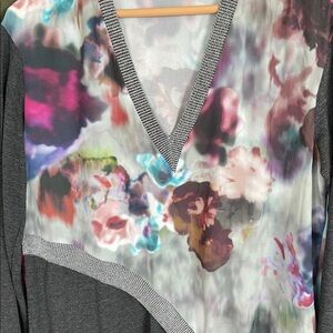 ZARA multi-color floral print long-sleeve top with a gray V-neck